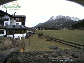 Imagen de vista previa de la cámara web Oberstdorf - Hotel Alpenruhe